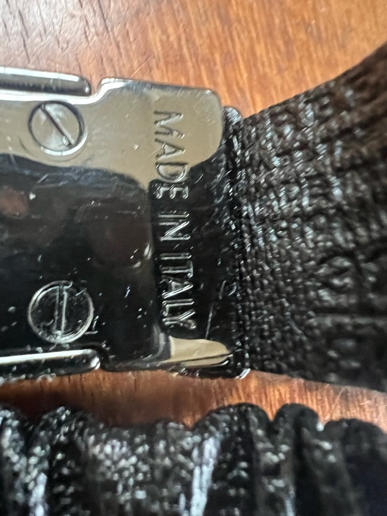 Vintage Burberry Black Gathered Leather Belt with Gunmetal Plaque Buckle - Picture 6 of 10